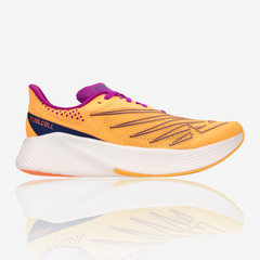 New Balance FuelCell RC Elite V2 mujer