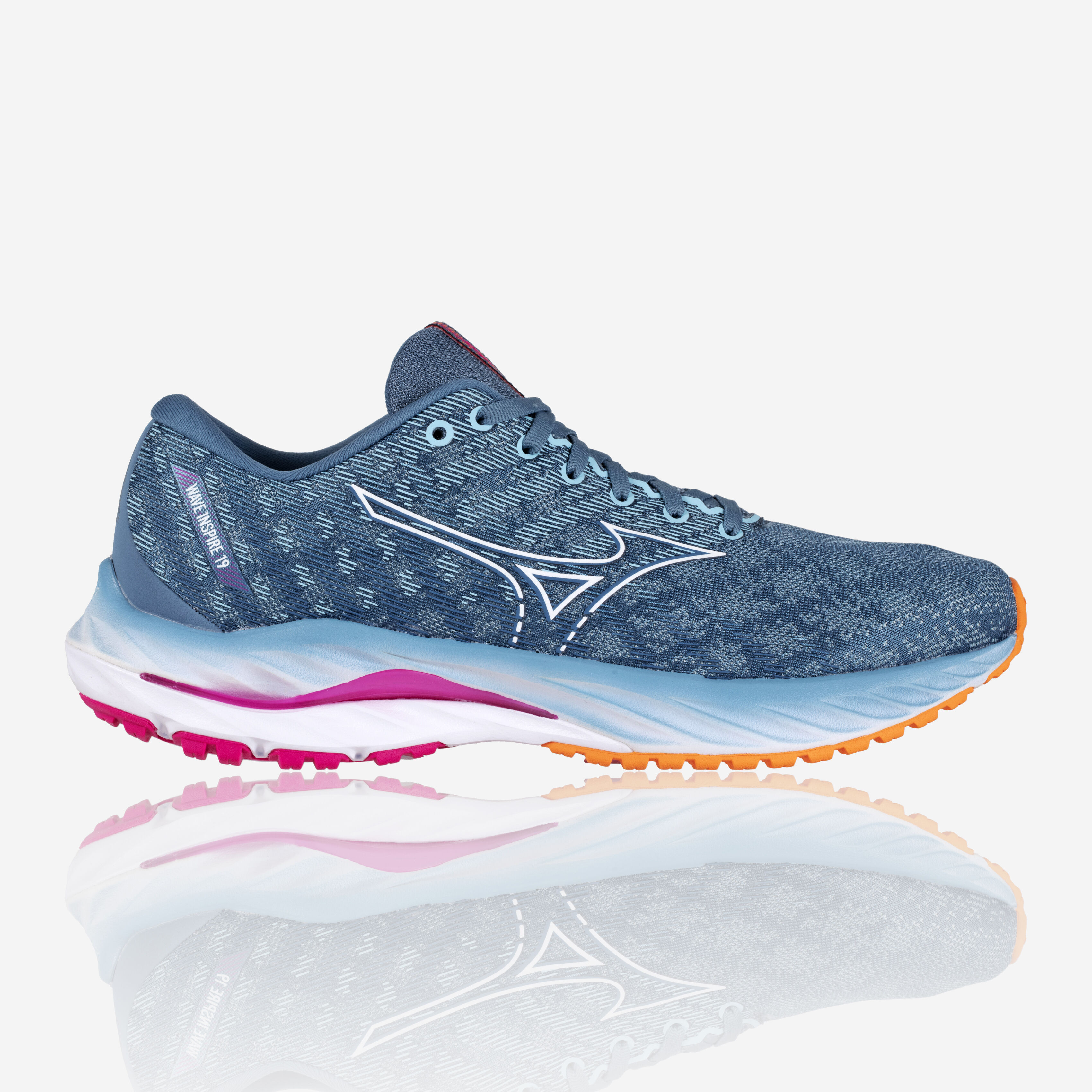 Mizuno running best sale a3 womens green