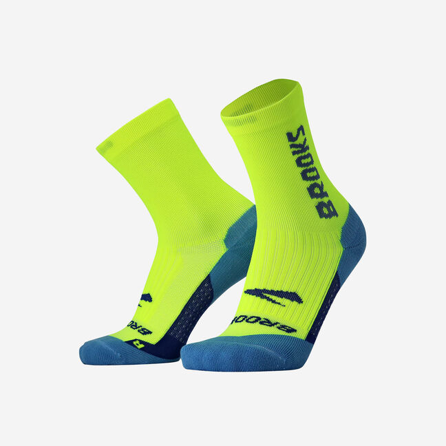 Brooks store ghost socks