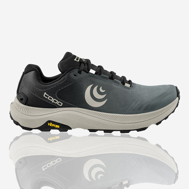 Topo Athletic MT-5 woman RUNKD online running store display picture 2