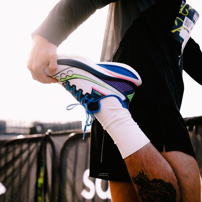 Saucony Endorphin Azura 2026 RUNKD online running store